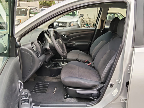 Nissan Versa 1.6 Advance At