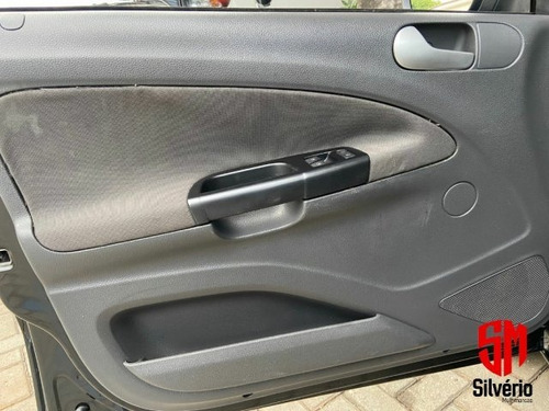 Imagem 8 de 15 de Gol 1.0 Mi City 8v Flex 4p Manual