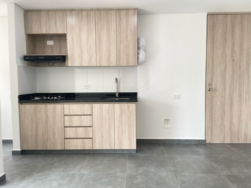 Venta De Apartamento En La Doctora, Sabaneta