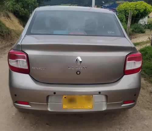 Renault Logan 1.6 Dynamique
