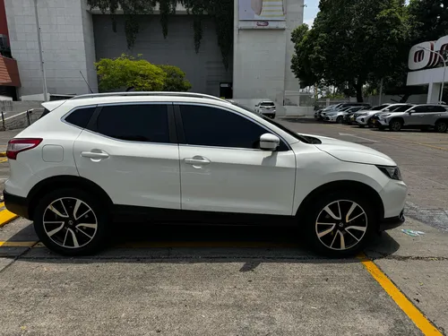 Nissan Qashqai 2.0 Exclusive