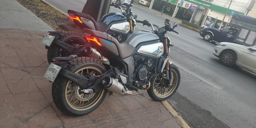 Imagen 5 de 7 de Cf Moto 700 Cl-x Heritage 2021, Crédito Hasta 48 Meses