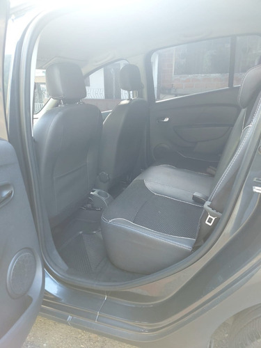 Imagen 23 de 25 de Renault Stepway Sandero