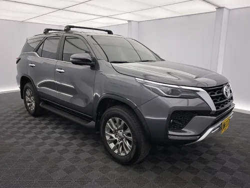 Toyota Fortuner 2.7 Srv At 4x2