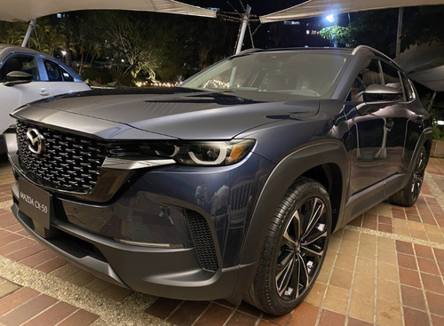 Imagen 16 de 20 de Mazda Cx50 Grand Touring Lx Azul