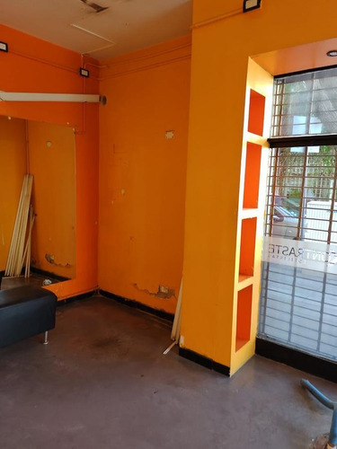 Imagen 3 de 10 de Local En Venta- Florida Mitre/este