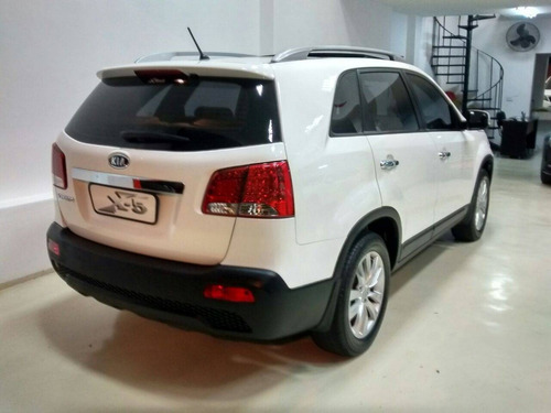 Kia Sorento 2.4 Ex2 4x2 16v Gasolina 4p 7 Lugares