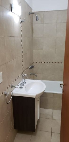 Imagen 5 de 9 de Departamento En Venta En Centro