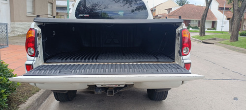 Mitsubishi L200 3.2 Cab Doble 4wd Cr 170cv Mt
