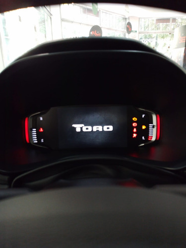 Fiat Toro 1.8 Freedom