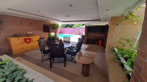 Imagen 8 de 19 de Altacasa Vende Majestuosa Y Bella Casa En La Urbanización La Viña