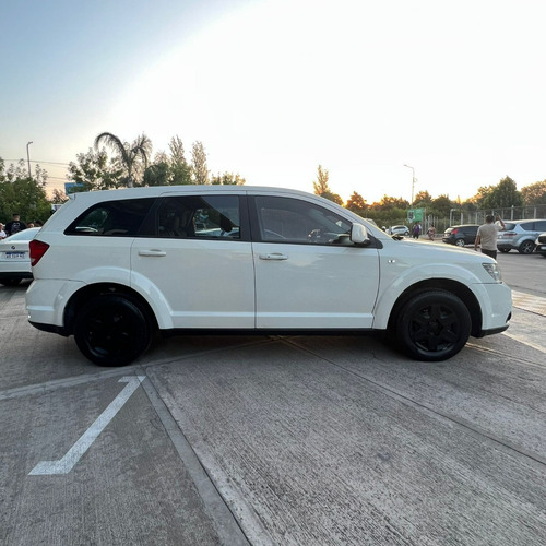 Imagen 8 de 19 de Dodge Journey 2.4 Se 170cv Atx