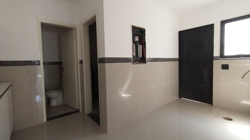 Alphaville 02 | Casa Alto Padrão | Nova | Residencial 02 | 5 Suítes | Venda - Cnc1187-2