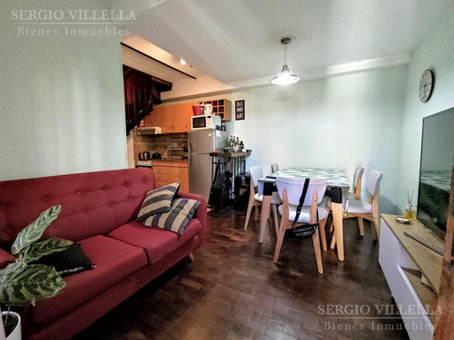 Imagen 1 de 22 de 9 De Julio 2000 - Departamento Dúplex De Pasillo Dos Dormitorios En Venta - Rosario.