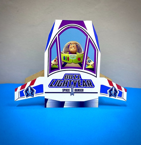 Centro De Mesa De Buzz Light Year En Mdf / 33x26x14 Cms