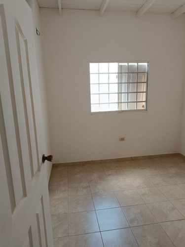Se Vende Hermosa Casa En La Urbanización Kavanayen En Anaco. (a.p)