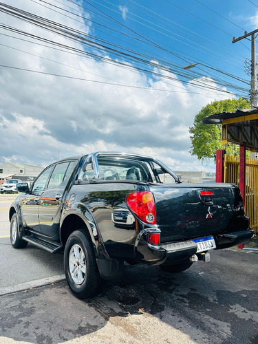 Mitsubishi L200 3.2 Triton Hpe Cab. Dupla 4x4 Aut. 4p