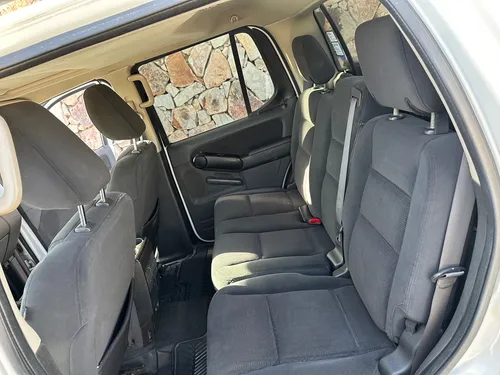 Ford Explorer 4.6 Xlt V8 3er Asiento Sync 4x2 Mt