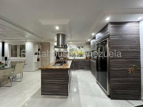 Hermoso Y Amoblado Townhouse En Alquiler En El Limón