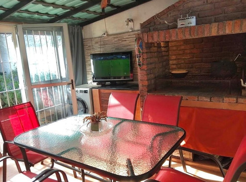 Imagen 15 de 19 de 1199 Venta Apto Tipo Casa Con Barbacoa Exclusiva ,garage 4dorm Malvin