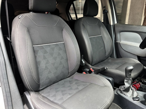 Renault Logan 1.0 EXPRESSION 16V FLEX 4P MANUAL