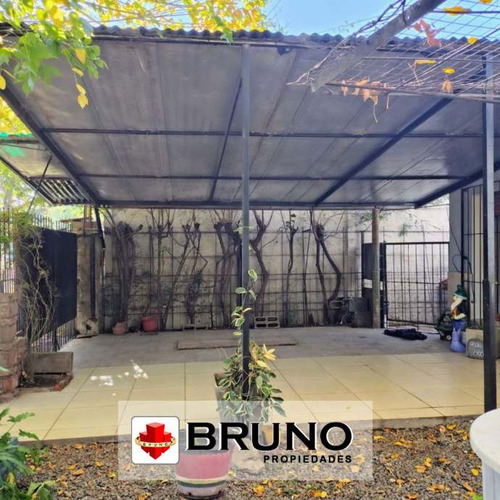 Casa En Venta En Agustin Ferrari
