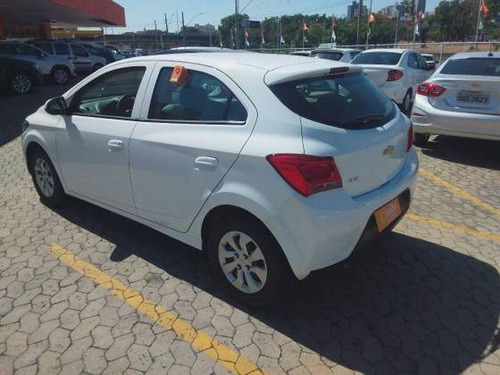 Chevrolet Onix 1.0 Mpfi Lt 8v Flex 4p Manual