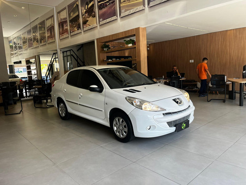 Peugeot 207 1.4 Xr Flex 5p