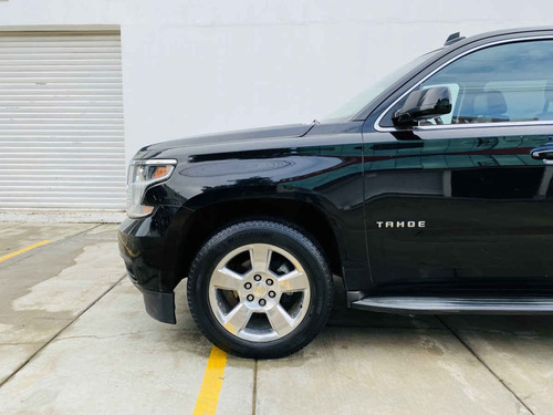 Imagen 14 de 15 de Chevrolet Tahoe 2015 5p Lt V8/5.3 Aut 2da/cubo