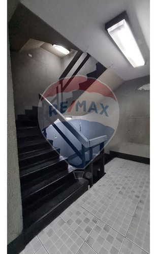 Venta Pisos De Oficinas En Agustinas