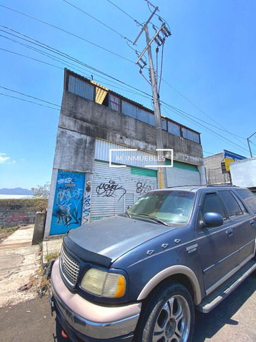 Ubicada Bodega En Renta (salida A Quiroga)