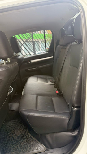Toyota Hilux 2.8 Tdi Srx Cab. Dupla 4x4 Aut. 4p