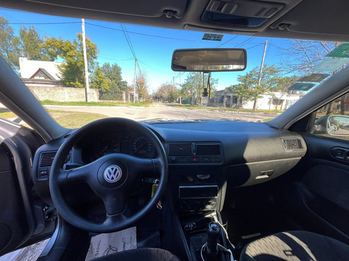 Volkswagen Golf 1.6 Comfortline