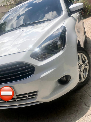 Ford Ka + Sedan Sel
