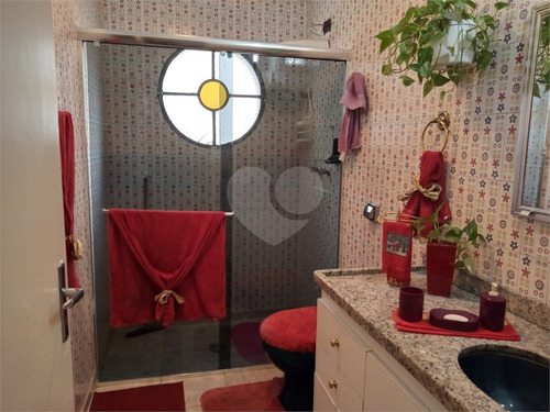 Imagem 17 de 30 de Vende-se Casa/sobrado, Jardim Umuarama, 3 Dormitórios 1 Suíte, Possui Subsolo Independente Com Salão - Reo459353