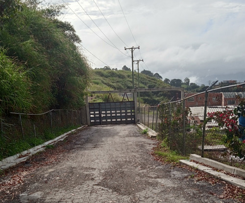 Imagen 13 de 18 de Terreno De 373 M2 En Conj Res Los Leones Llano Alto Carrizal