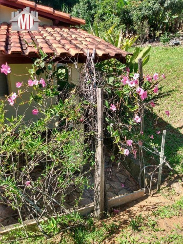Linda Chácara Com Pomar, Arborizada, Casa Ampla Com 02 Dormitórios À Venda, 4000 M² Por R$ 460.000 - Socorro/sp - Ch0660