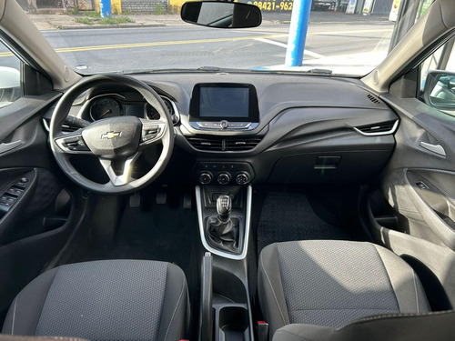 Chevrolet Onix plus SEDAN Plus LT 1.0 12V Flex 4p Mec.