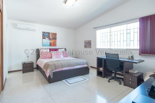 Casa En Venta El Marques Jose Carrillo Bm Mls #23-20941
