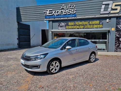 Imagen 2 de 16 de Citroën C4 Lounge 2019 1.6 Hdi 115 Feel Pack