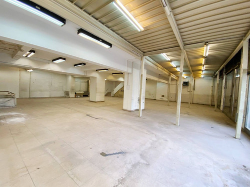 Venta Local Comercial Centro - Avenida Del Libertador