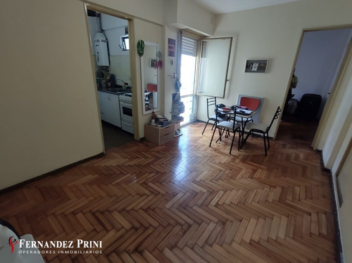 Imagen 1 de 12 de Muy Buen Departamento 2 Ambientes En Ultimo Piso