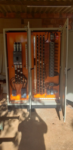 Imagem 3 de 5 de Montagem De Painéis Elétricos