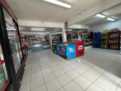 Sector Comercial Av. El Totoral / El Arrayan / Algarrobo