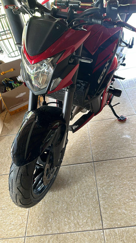 Suzuki Gsx-s 750