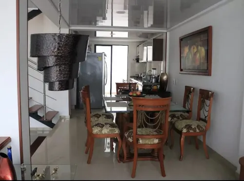 Casa 3 Cuartos 3 Baños