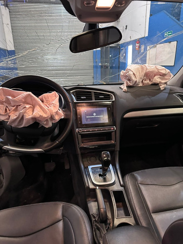 Citroen C4 Lounge Thp 165 Eat6 Shine Am21