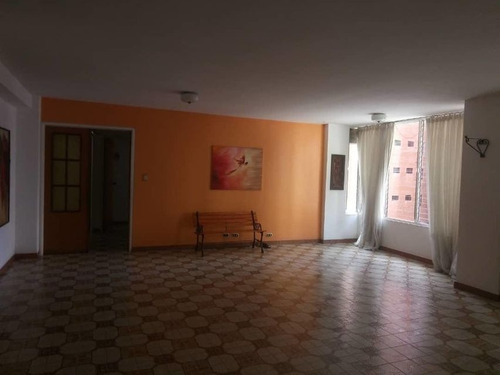 Imagen 1 de 14 de Leida Falcon Vende Apartamento En Prebo Valencia 22-193lf