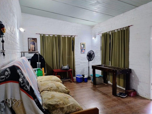 Casa Con Amplio Jardín En Sauce De Portezuelo