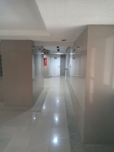 Imagen 5 de 17 de Vendo Apartamento 145m2 3h/3b/2p Urb. Miranda 5851